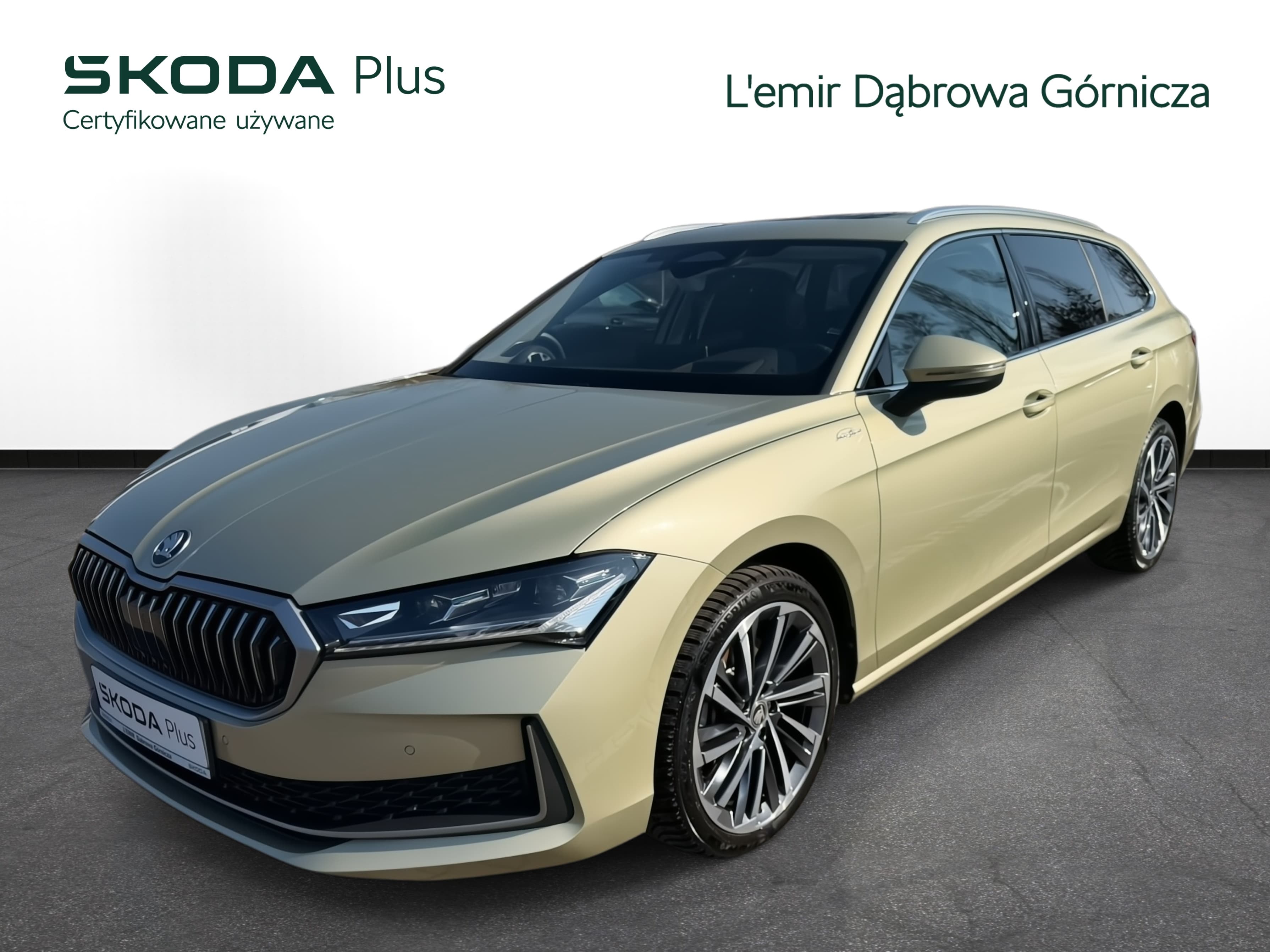 Skoda  Superb 2025