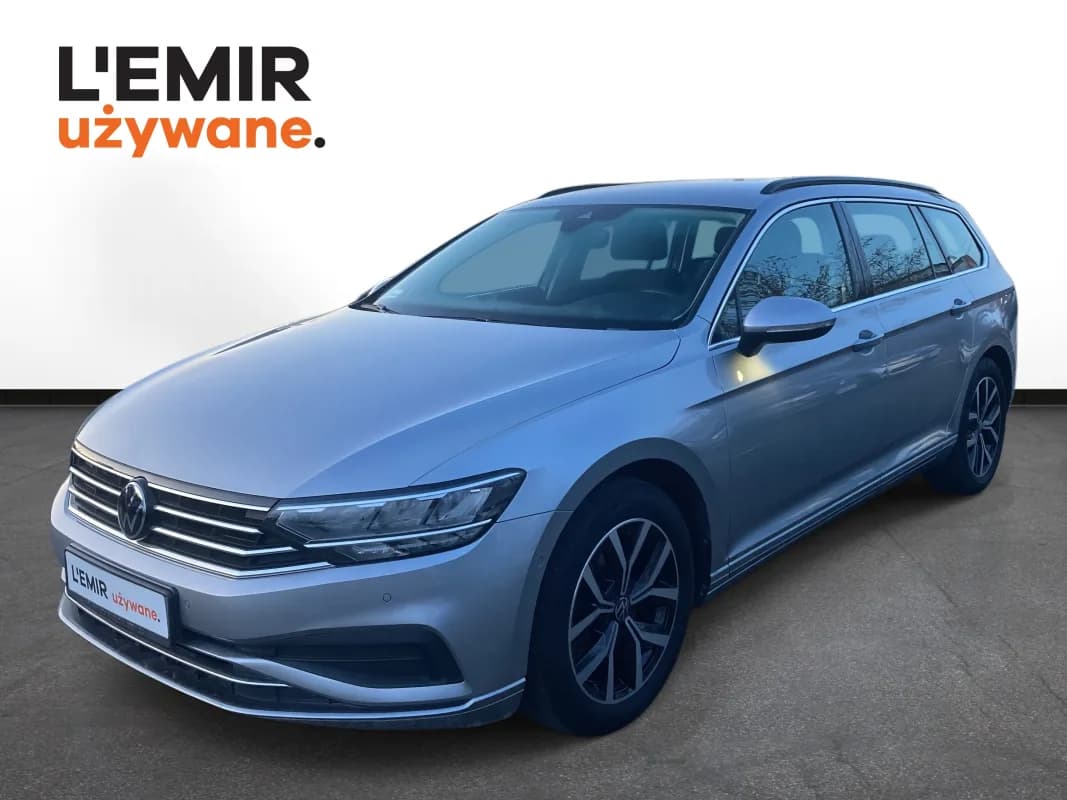 Volkswagen Passat Business (2022) - zdjęcie 1